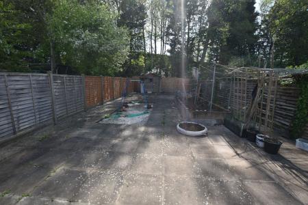 3 bedroom Semi-detached house for sale in Bottleacre Lane, Loughborough, LE11