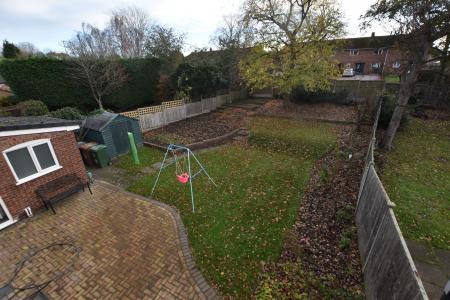 4 bedroom Detached house for sale in Butterley Drive, Loughborough, LE11