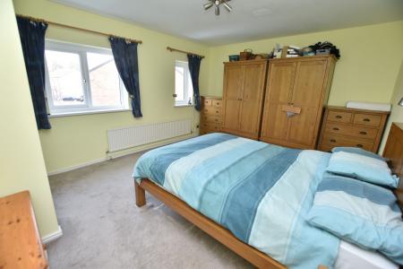 4 bedroom Detached house for sale in Butterley Drive, Loughborough, LE11