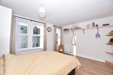 2 bedroom Terraced House for sale in Cartwright Street, Loughborough, LE11