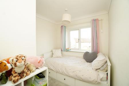 3 bedroom Semi-detached house for sale in Charnwood Avenue, Sutton Bonington, LE12