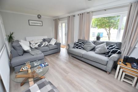 3 bedroom Semi-detached house for sale in Charnwood Fields, Sutton Bonington, LE12