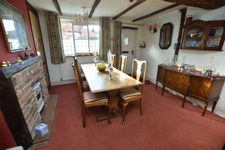 3 bedroom Cottage for sale in Church Street, Shepshed, LE12