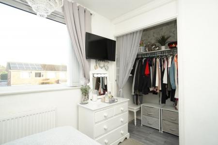 3 bedroom Semi-detached house for sale in Conway Close, Loughborough, LE11