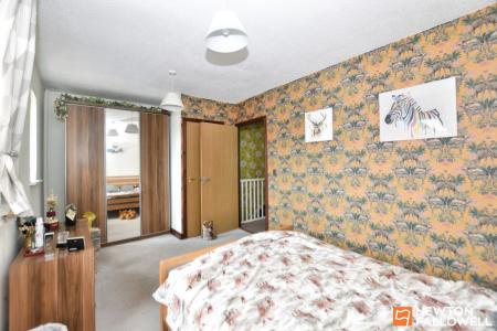 2 bedroom Terraced House for sale in Crawshaw Close, Long Whatton, LE12