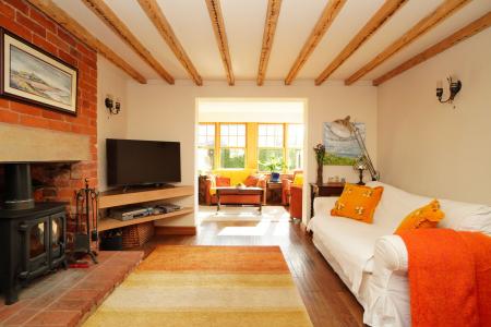 4 bedroom Terraced House for sale in East Street, Gotham, NG11