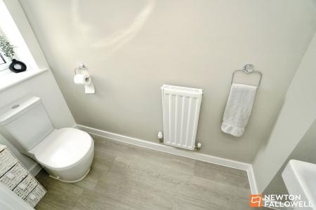 3 bedroom Detached house for sale in Haines Drive, Sileby, LE12