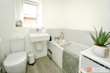 3 bedroom Detached house for sale in Haines Drive, Sileby, LE12