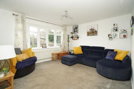 3 bedroom Terraced House for sale in Stirling Avenue, Loughborough, LE11