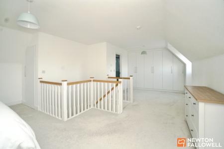 5 bedroom Detached house for sale in Ladybird Close, East Leake, LE12