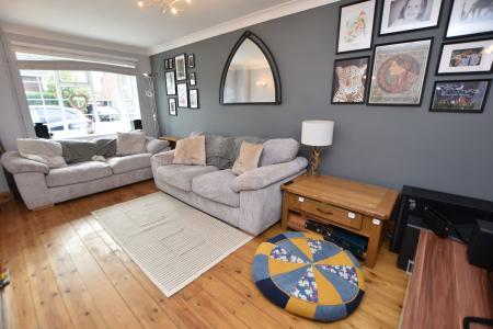 4 bedroom Detached house for sale in Staffords Acre, Kegworth, DE74