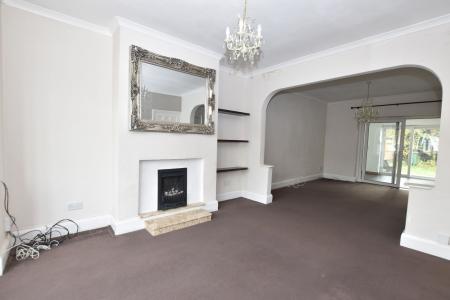 3 bedroom Semi-detached house for sale in Mayfield Drive, Loughborough, LE11