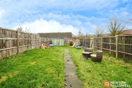 2 bedroom Terraced House for sale in Loughborough Road, Hathern, LE12