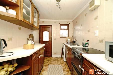 2 bedroom Terraced House for sale in Loughborough Road, Hathern, LE12