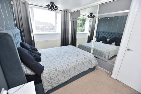 3 bedroom Semi-detached house for sale in Murdoch Rise, Loughborough, LE11