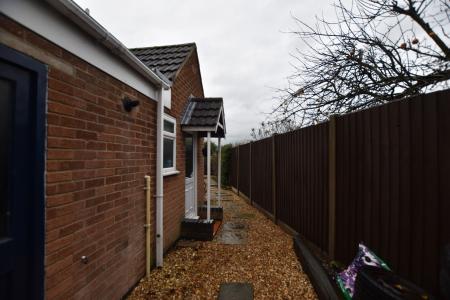 3 bedroom Semi-detached house for sale in Murdoch Rise, Loughborough, LE11