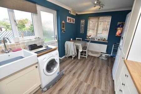 3 bedroom Link detached house for sale in Redwood Road, Loughborough, LE11