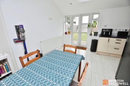 3 bedroom Semi-detached house for sale in Nightingale Avenue, Hathern, LE12