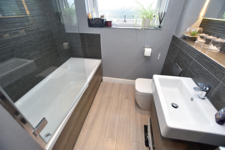 3 bedroom Semi-detached house for sale in Nightingale Avenue, Hathern, LE12