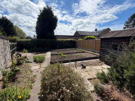3 bedroom Semi-detached house for sale in Radnor Drive, Shepshed, LE12