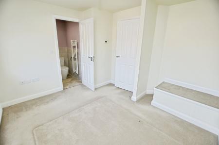 3 bedroom Semi-detached house for sale in Anning Crescent, East Leake, LE12