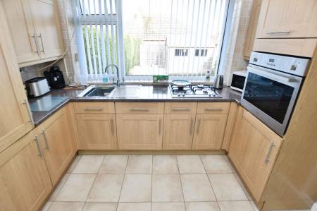 2 bedroom Detached bungalow for sale in Forman Road, Shepshed, LE12