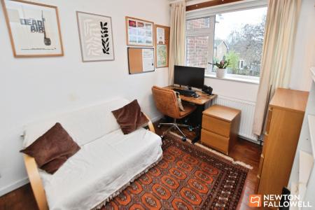 2 bedroom Terraced House for sale in Petworth Drive, Loughborough, LE11