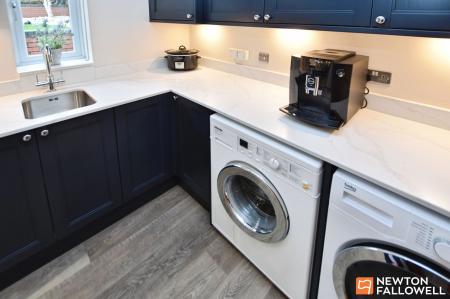 4 bedroom Detached house for sale in Bridge Street, Shepshed, LE12