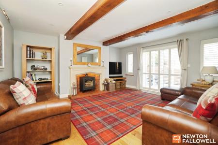 4 bedroom Detached house for sale in Bridge Street, Shepshed, LE12