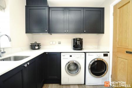 4 bedroom Detached house for sale in Bridge Street, Shepshed, LE12