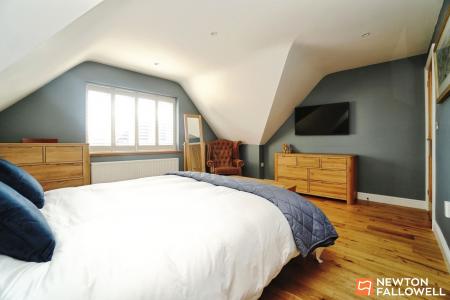 4 bedroom Detached house for sale in Bridge Street, Shepshed, LE12