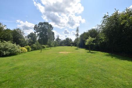 7 bedroom Detached house for sale in Main Street, Long Whatton, LE12