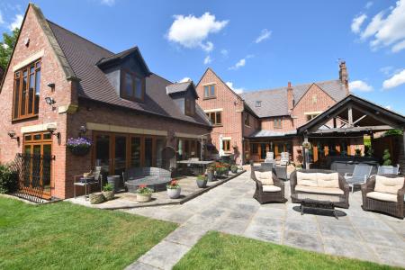 7 bedroom Detached house for sale in Main Street, Long Whatton, LE12