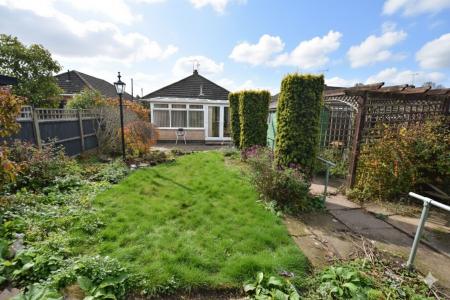 2 bedroom Detached bungalow for sale in Wheatland Drive, Loughborough, LE11