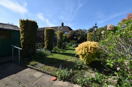 2 bedroom Detached bungalow for sale in Wheatland Drive, Loughborough, LE11
