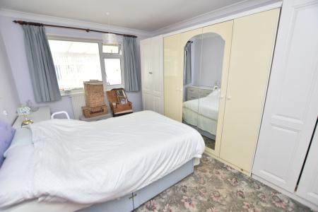 2 bedroom Detached bungalow for sale in Wheatland Drive, Loughborough, LE11