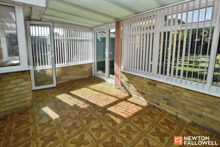 2 bedroom Detached bungalow for sale in Wheatland Drive, Loughborough, LE11
