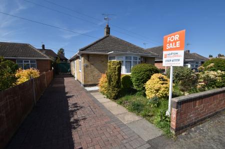 2 bedroom Detached bungalow for sale in Wheatland Drive, Loughborough, LE11