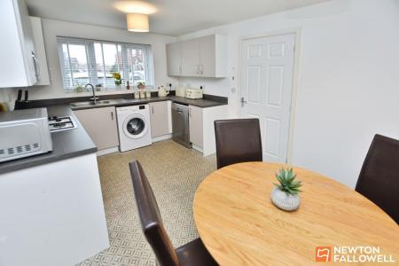 4 bedroom Semi-detached house for sale in Cinnabar Way, East Leake, LE12