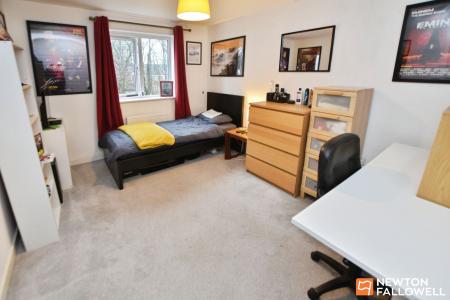 4 bedroom Semi-detached house for sale in Cinnabar Way, East Leake, LE12