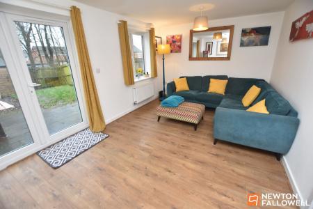 4 bedroom Semi-detached house for sale in Cinnabar Way, East Leake, LE12