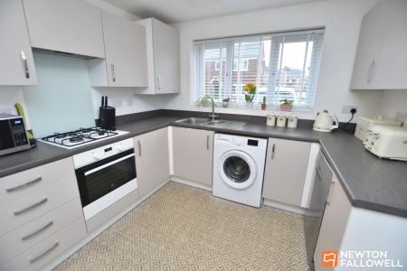 4 bedroom Semi-detached house for sale in Cinnabar Way, East Leake, LE12