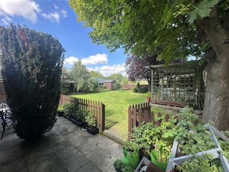 4 bedroom Detached bungalow for sale in Main Street, Normanton On Soar, LE12