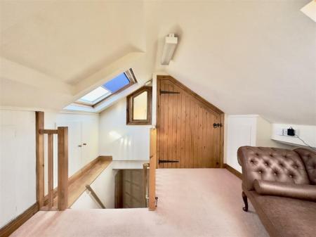 4 bedroom Detached bungalow for sale in Main Street, Normanton On Soar, LE12