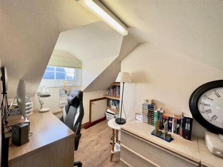 4 bedroom Detached bungalow for sale in Main Street, Normanton On Soar, LE12