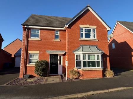 4 bedroom Detached house for sale in Hardy Way, East Leake, LE12