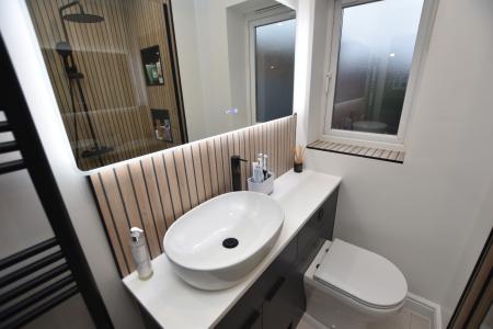 4 bedroom Detached house for sale in Hardy Way, East Leake, LE12