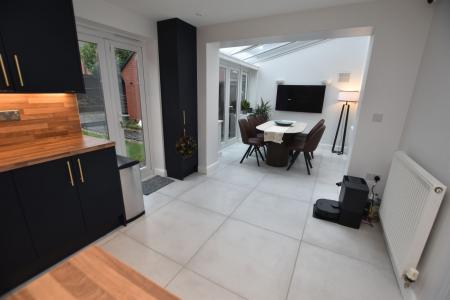 4 bedroom Detached house for sale in Hardy Way, East Leake, LE12