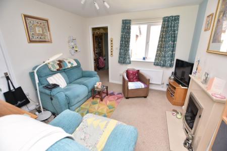 2 bedroom Terraced House for sale in Fox Covert, Loughborough, LE11