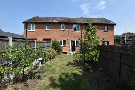 2 bedroom Terraced House for sale in Fox Covert, Loughborough, LE11